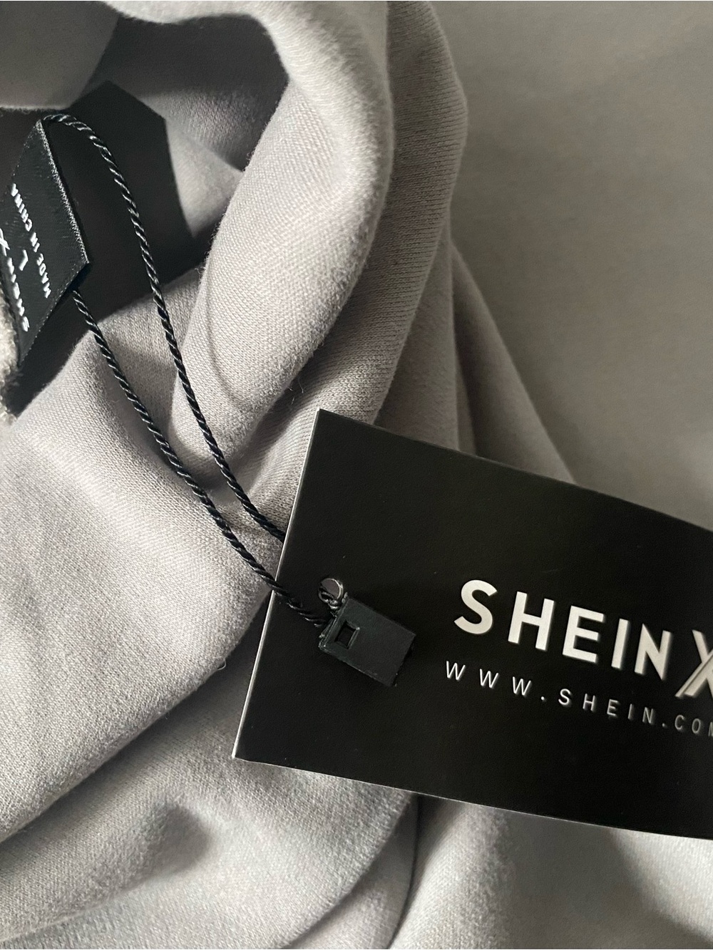 🩶SHEIN Light Gray Sleeveless Mock Neck Bodycon Mini Dress - Picture 3 of 3
